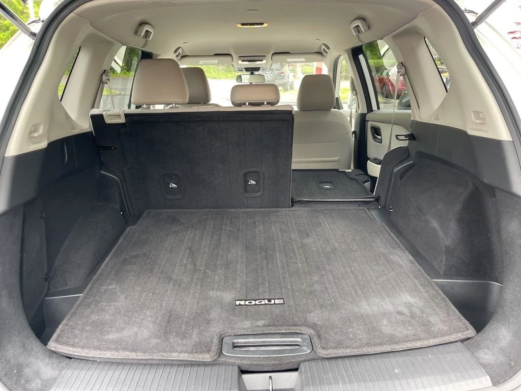 Certified Used 2023 White Nissan SV image 24