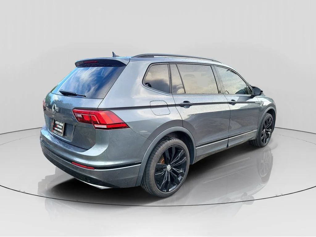 Used 2021 Gray Volkswagen 2.0T SE R-Line Black image 7