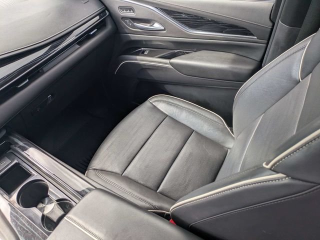 Used 2021 Black Cadillac Sport image 18