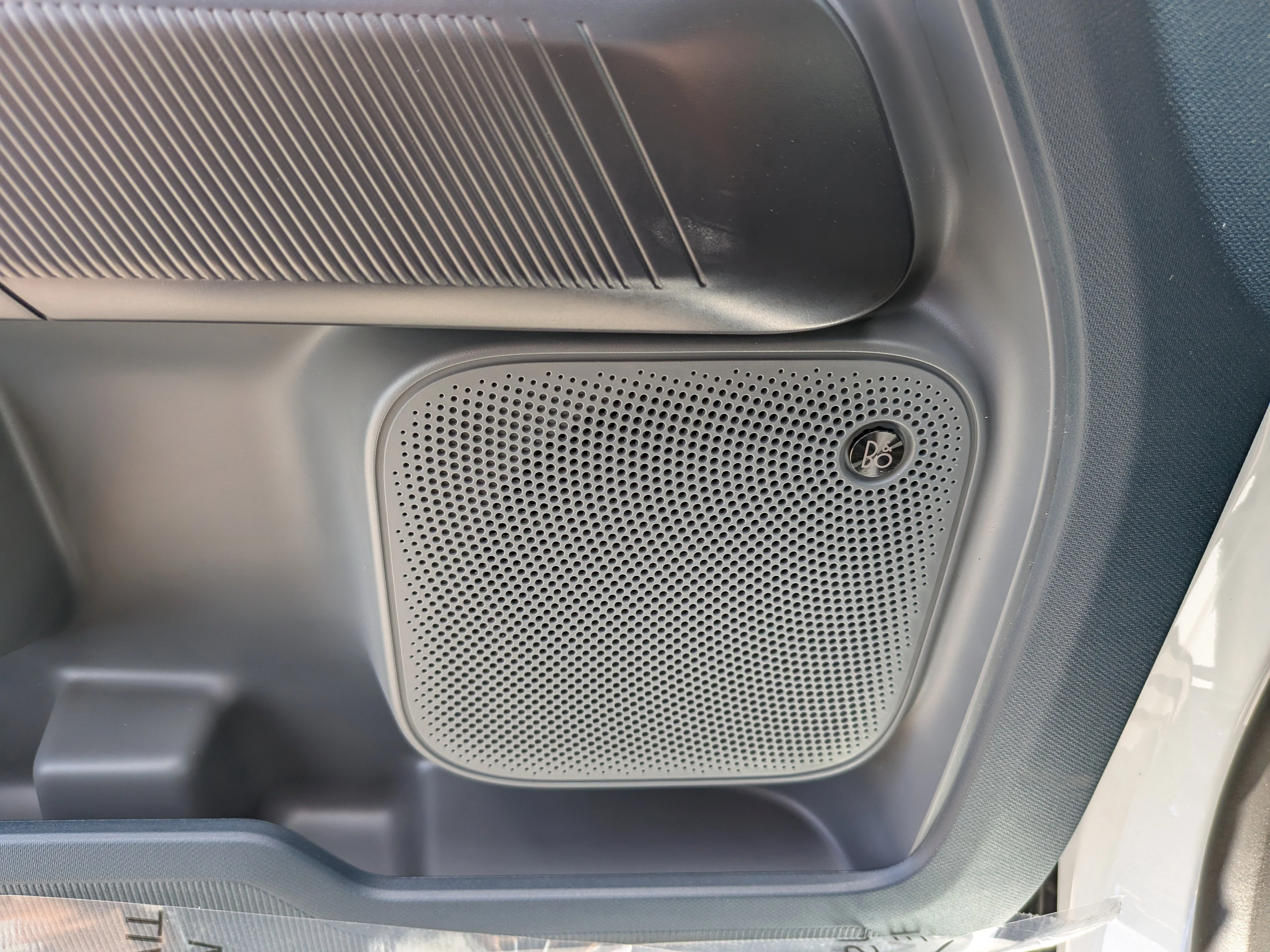 New 2026 Oxford White Ford Lariat® image 18