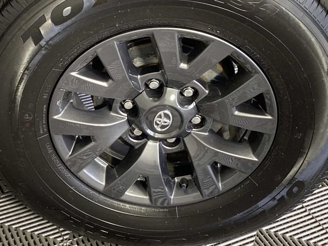 Used 2023 Silver Toyota SR5 image 27