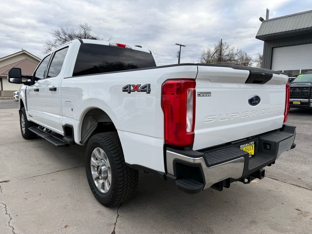 2024 Ford F-250 photo 3