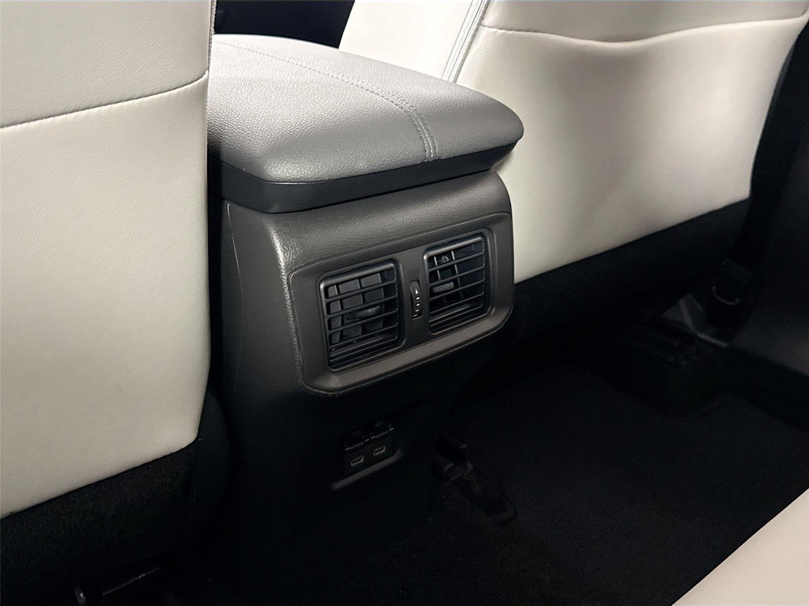 Certified Used 2025 Blueprint Toyota XLE Premium image 34
