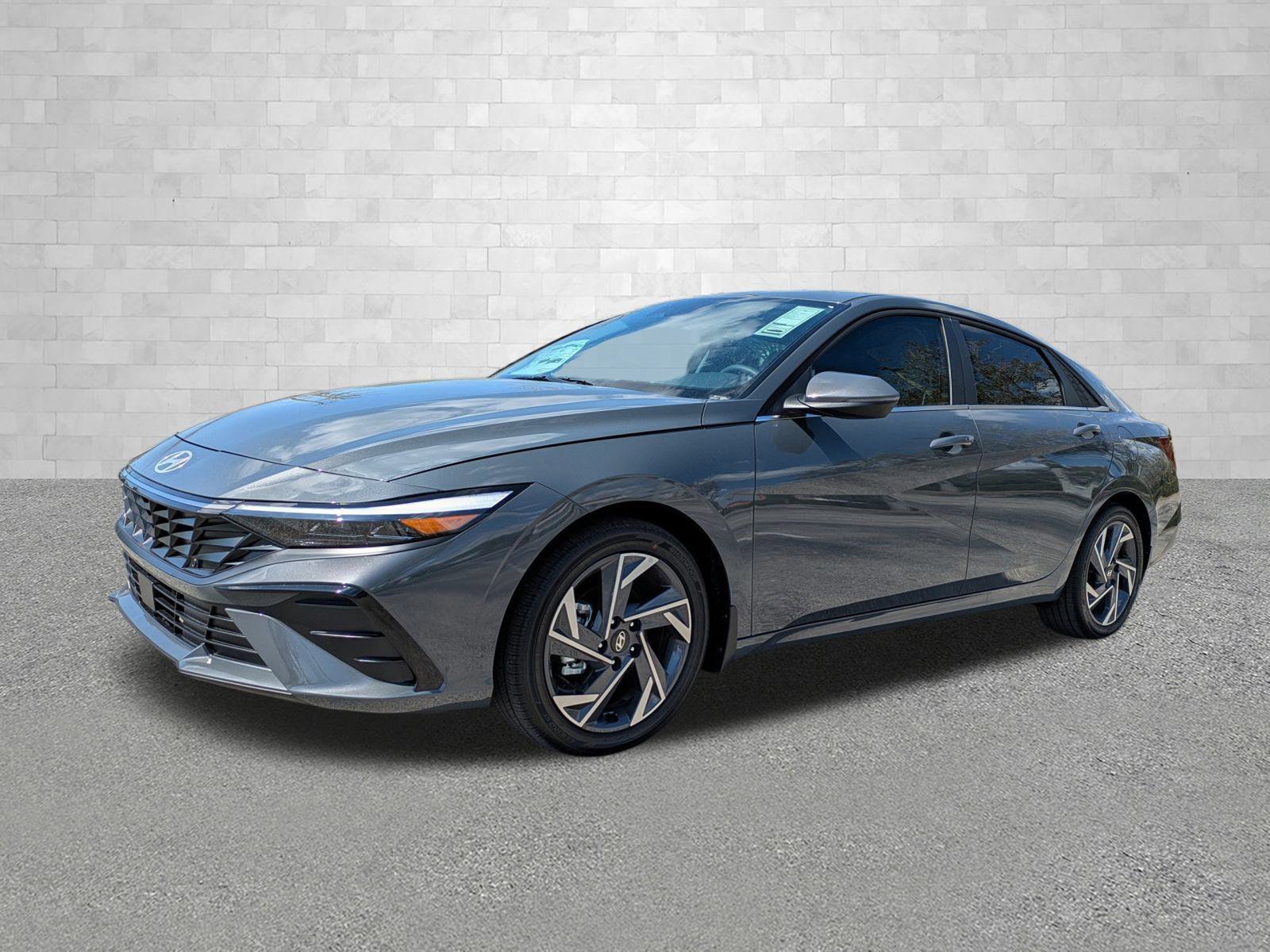 New 2026 Ecotronic Gray Hyundai Limited image 5