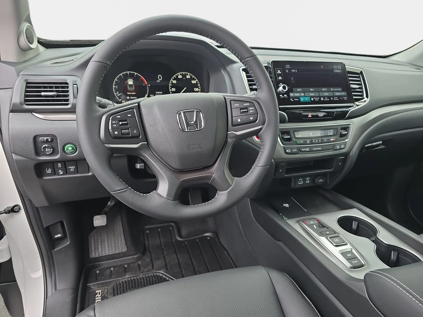 New 2026 Platinum White Pearl Honda RTL image 17