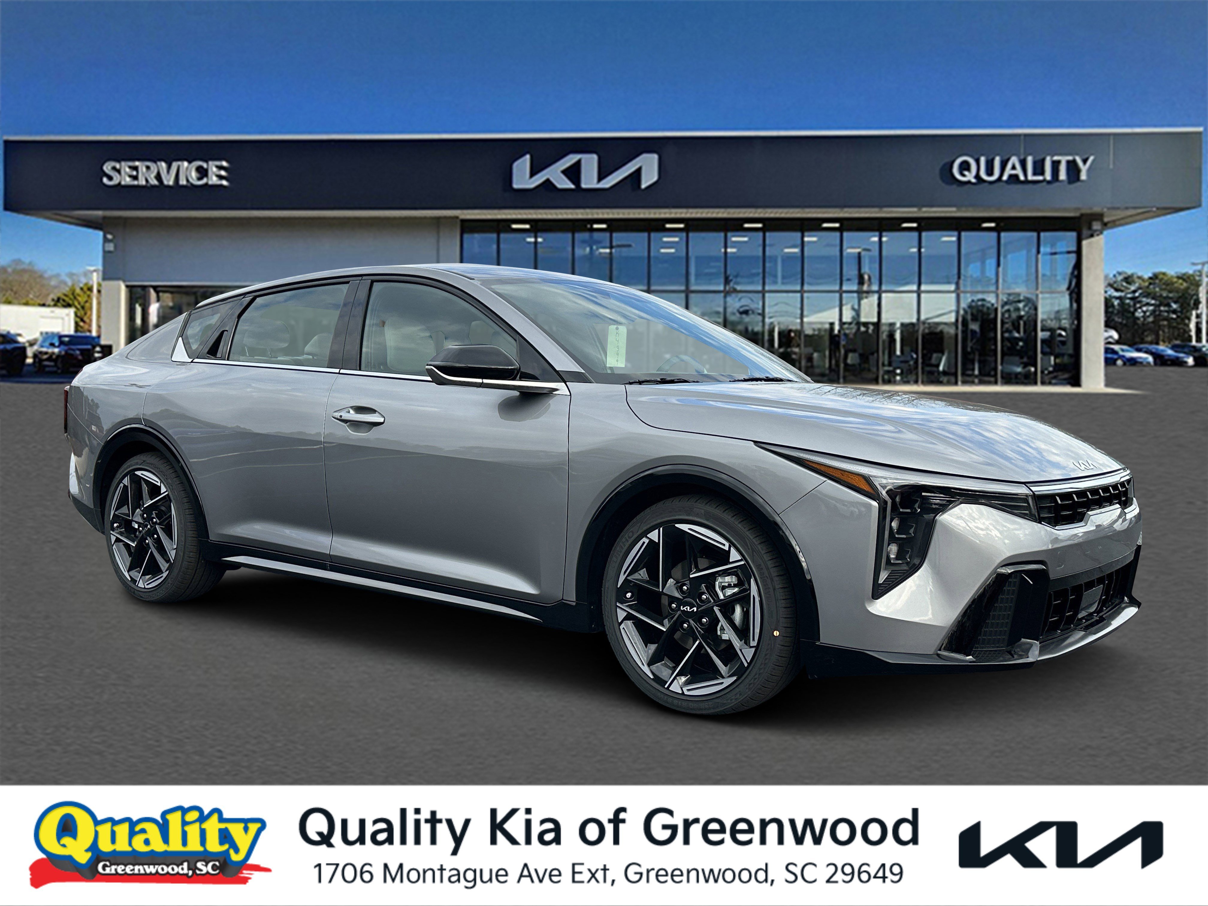 2025 Kia K4 GT-Line AT's photo