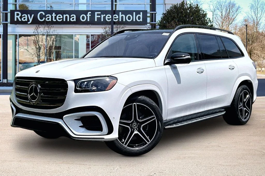 2026 Mercedes-Benz GLS GLS 450 4MATIC's photo