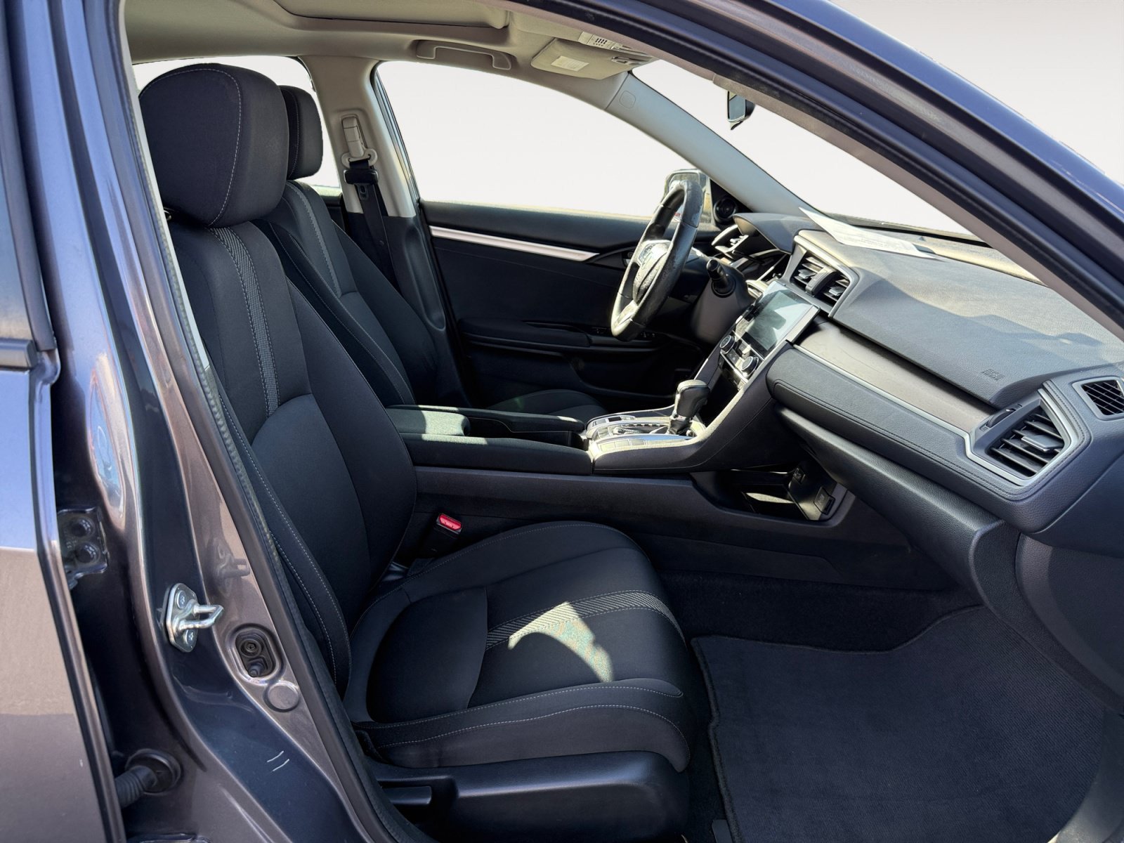 Used 2016 Gray Honda EX-T image 19