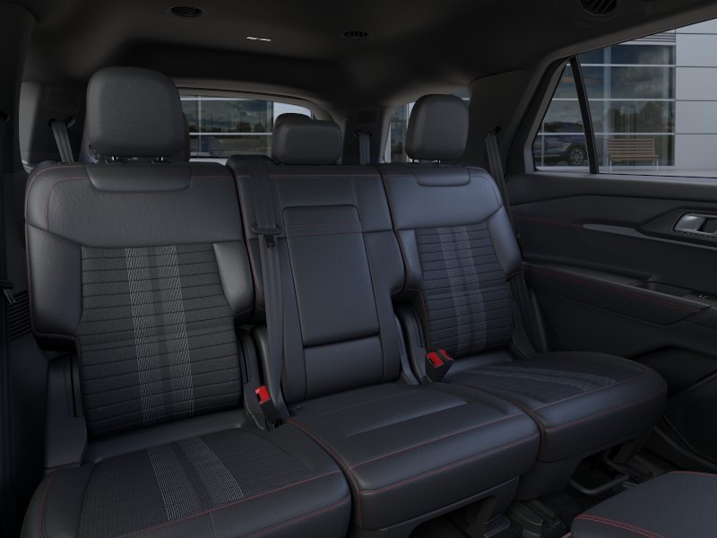 New 2026 Space White Metallic Ford ST-Line image 37