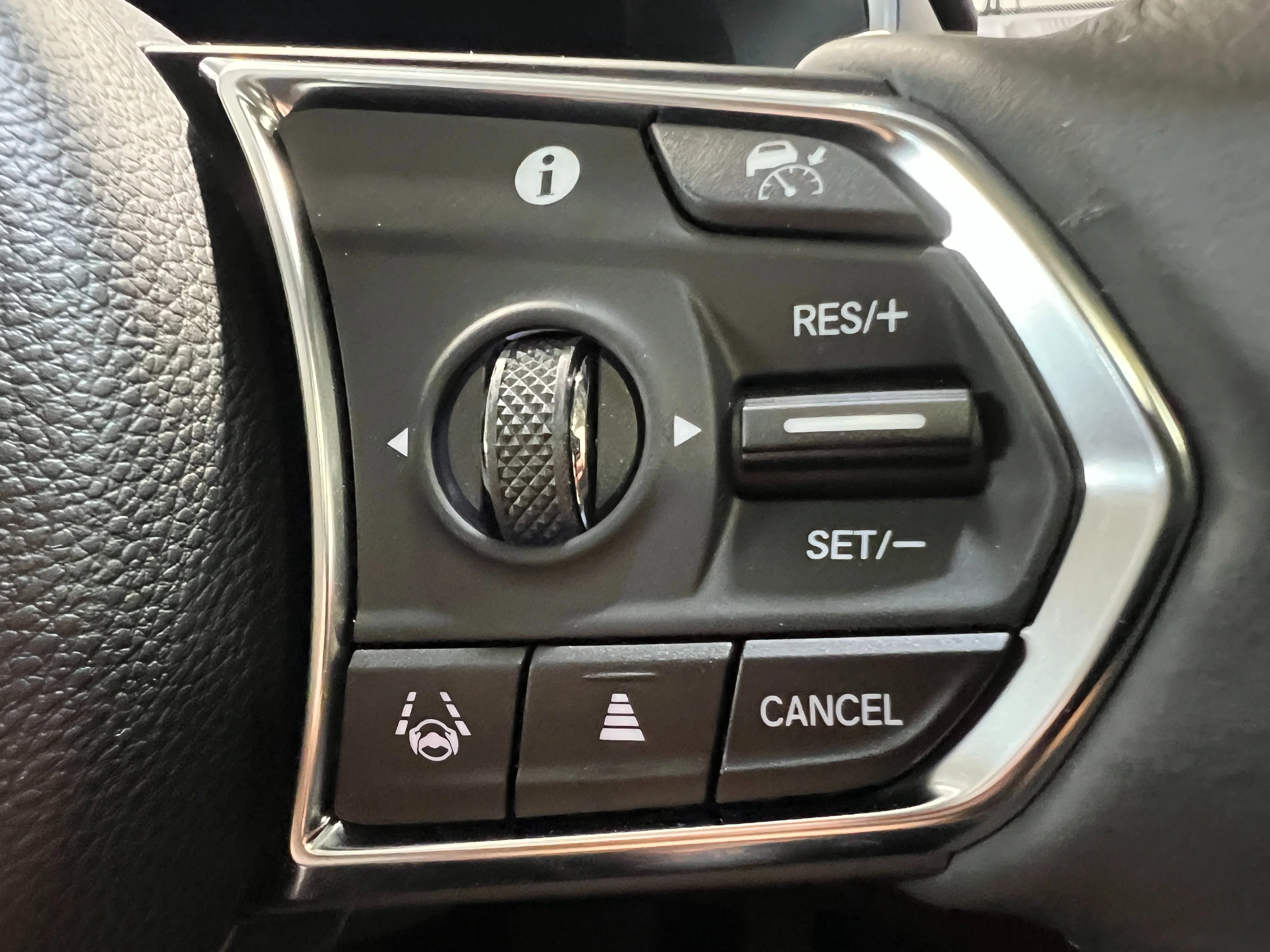 New 2026 Liquid Carbon Metallic Acura w/Advance Package image 20