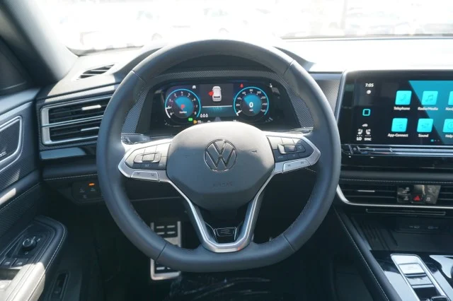 New 2026 Silver Mist Metallic Volkswagen 2.0T SEL Premium R-Line image 24