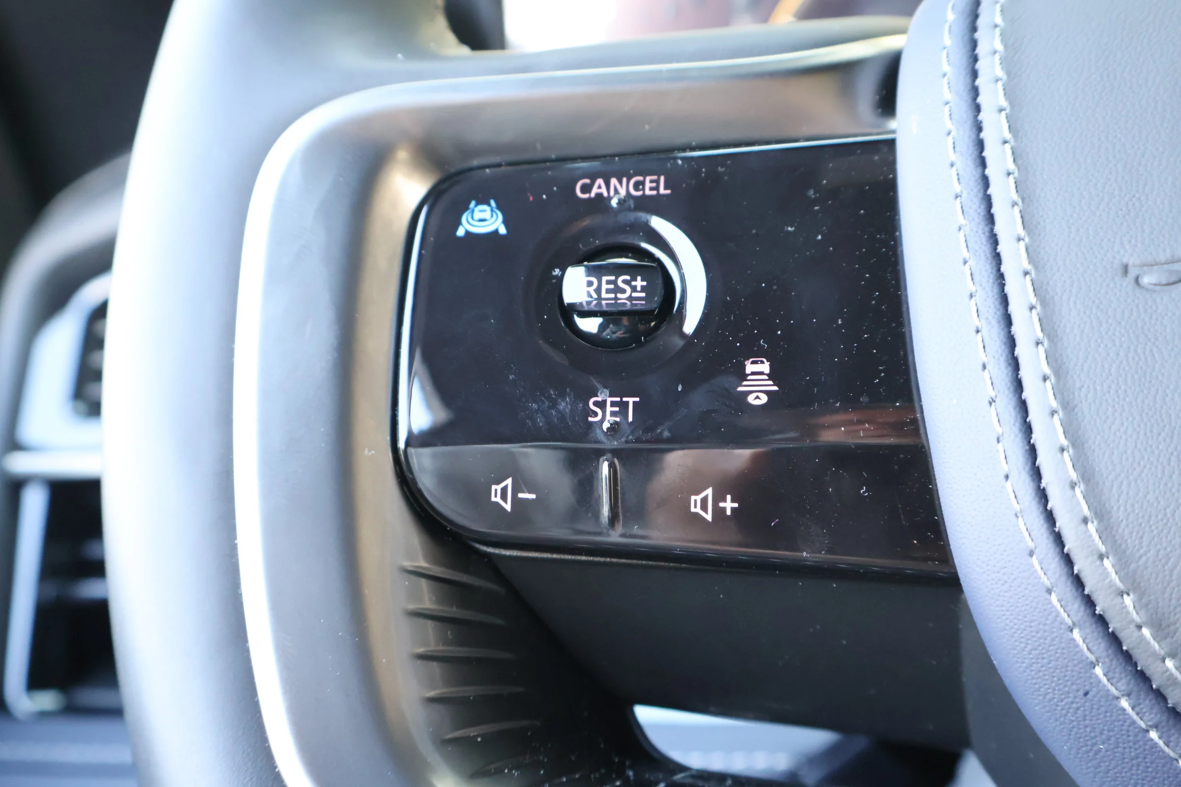 2026 INFINITI QX80 Sport - Photo 31