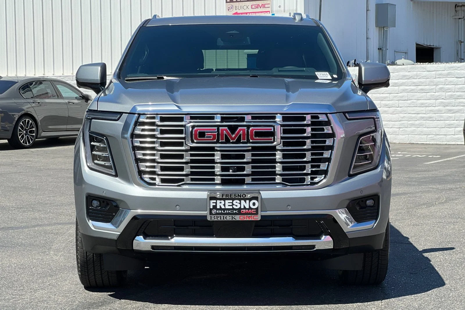 2026 GMC Yukon XL Denali - Photo 6