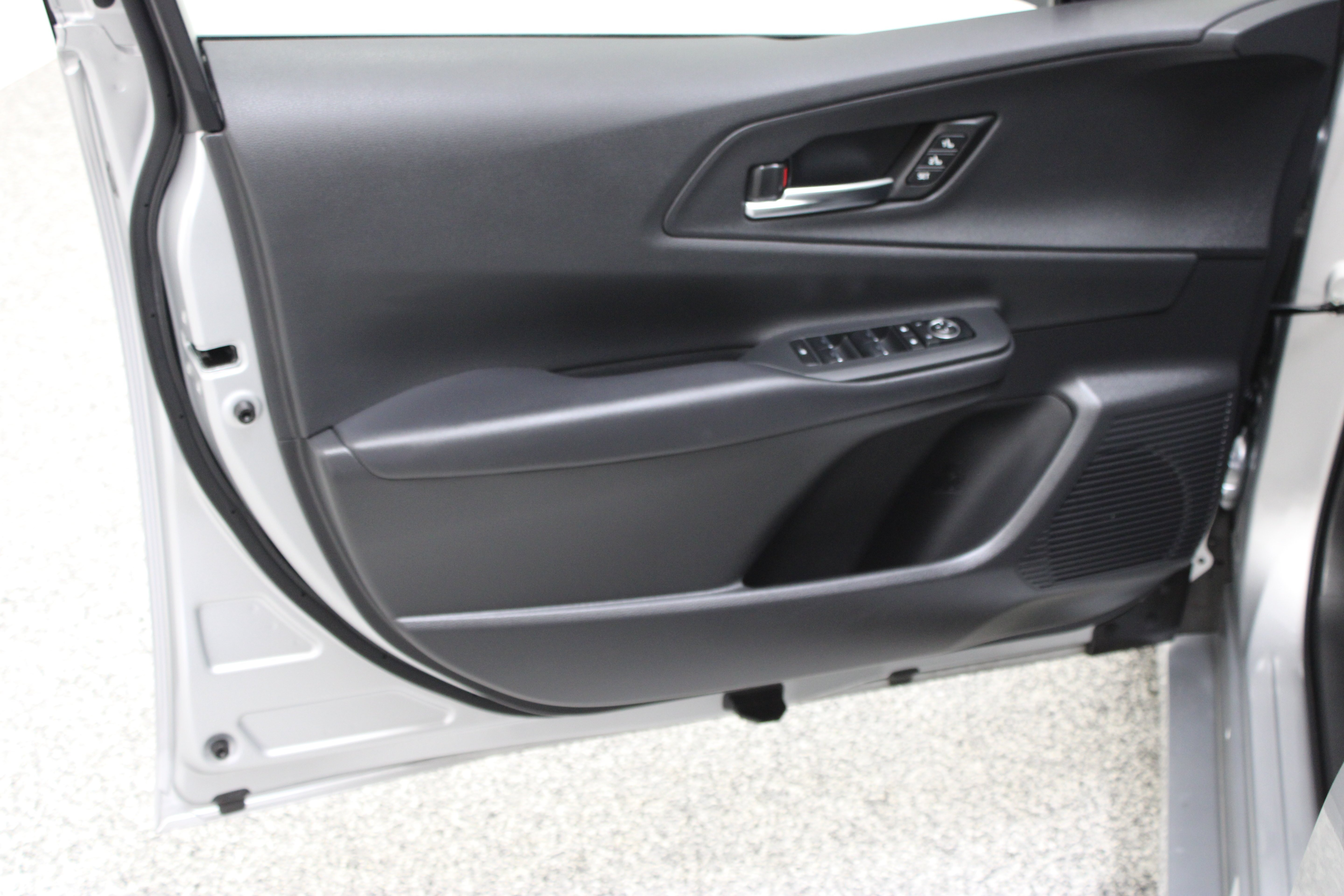 Certified Used 2024 Cutting Edge Toyota XSE Premium 2.0L/Electric image 12