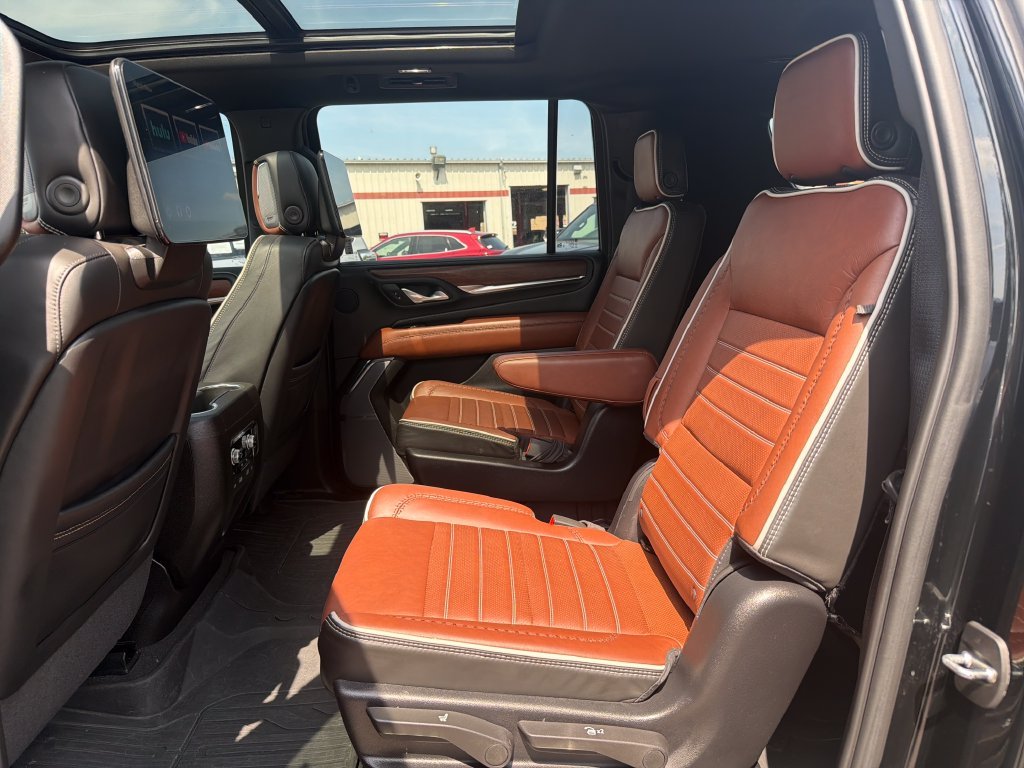 2024 GMC Yukon XL Denali Ultimate - Photo 15