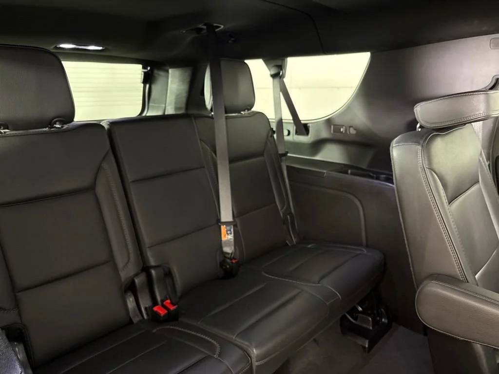 Used 2025 Sterling Metallic GMC Denali image 26