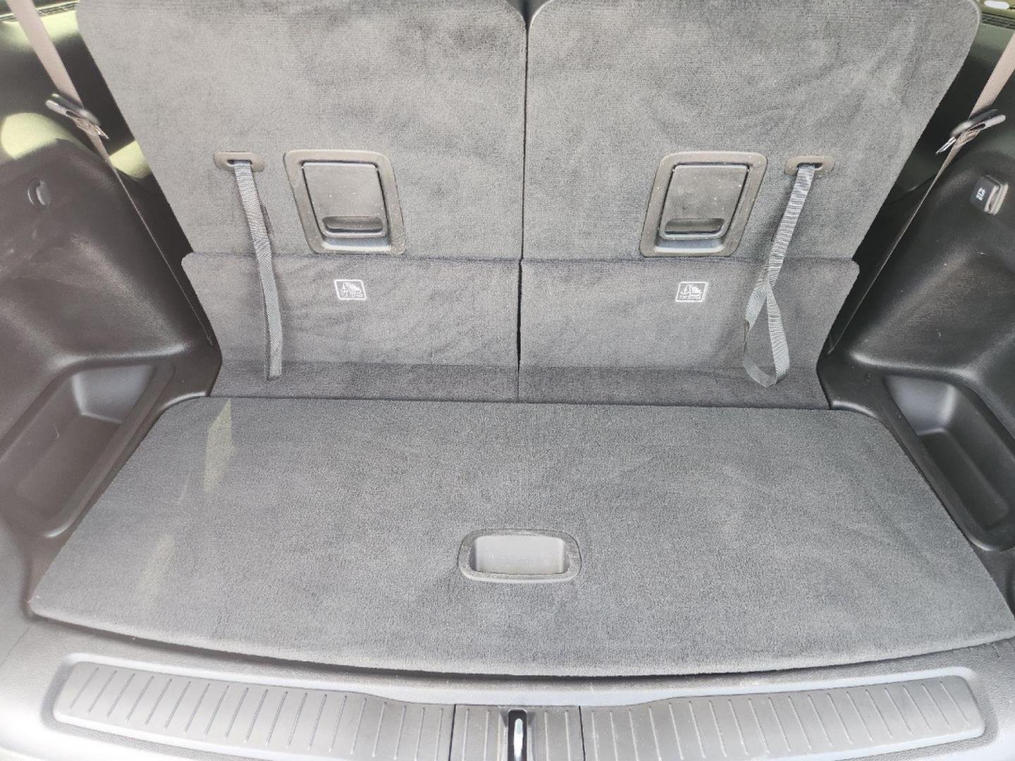 2023 Jeep Grand Cherokee L photo 35 of 35