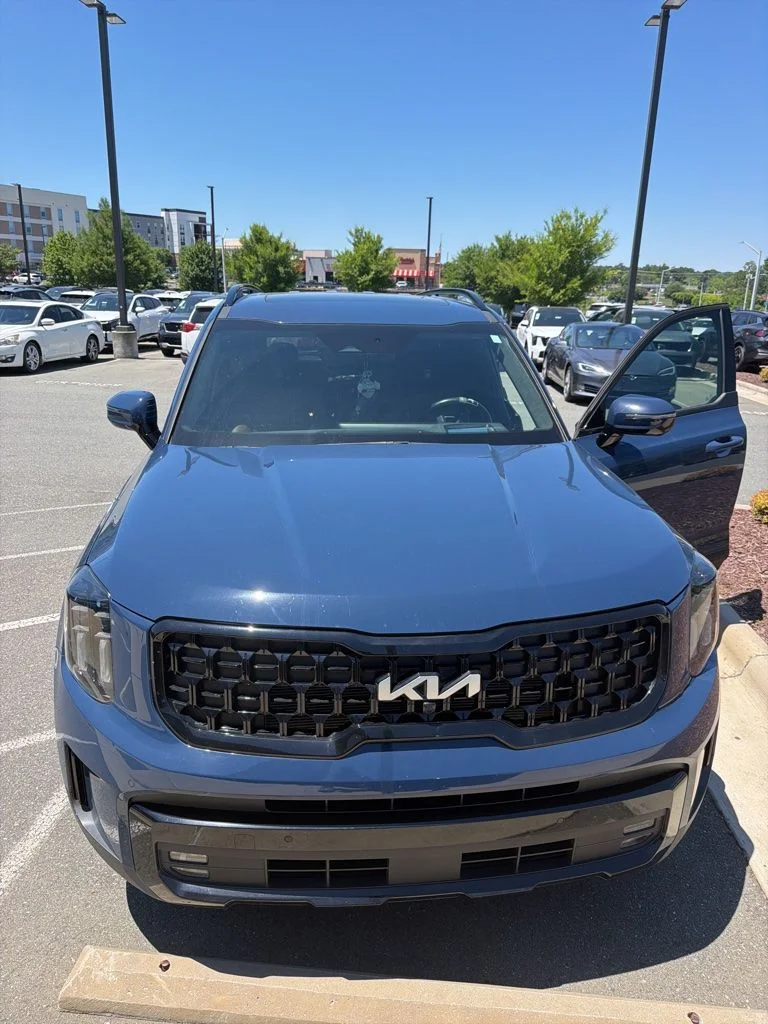 Used 2024 Black Kia SX-Prestige X-Pro image 2