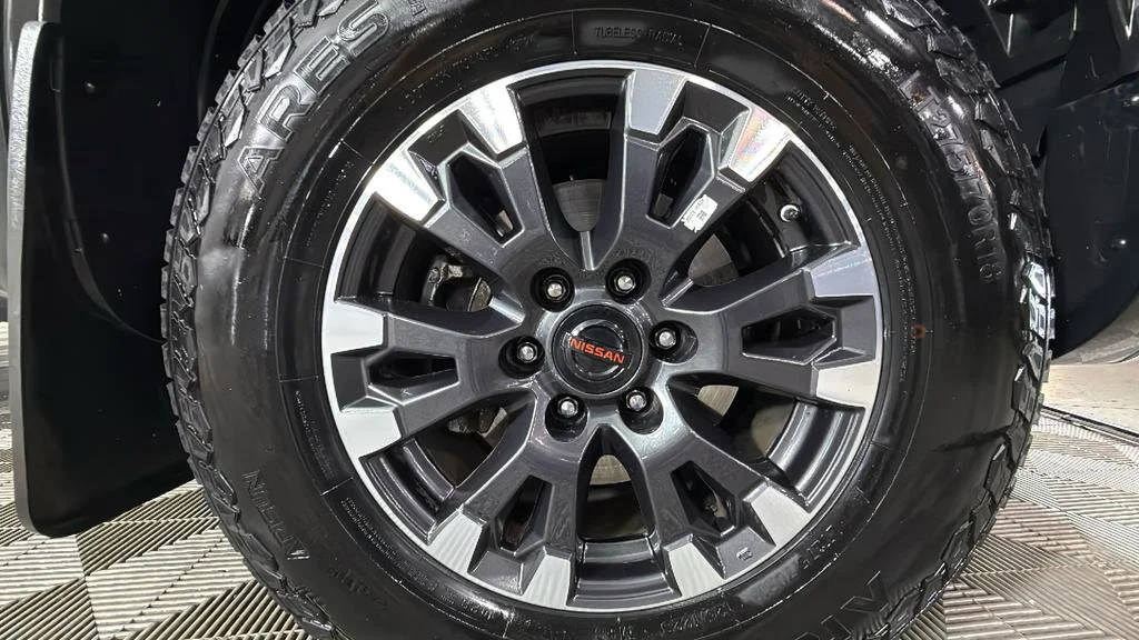 Used 2021 Black Nissan Crew Cab PRO-4X 4x4 image 40