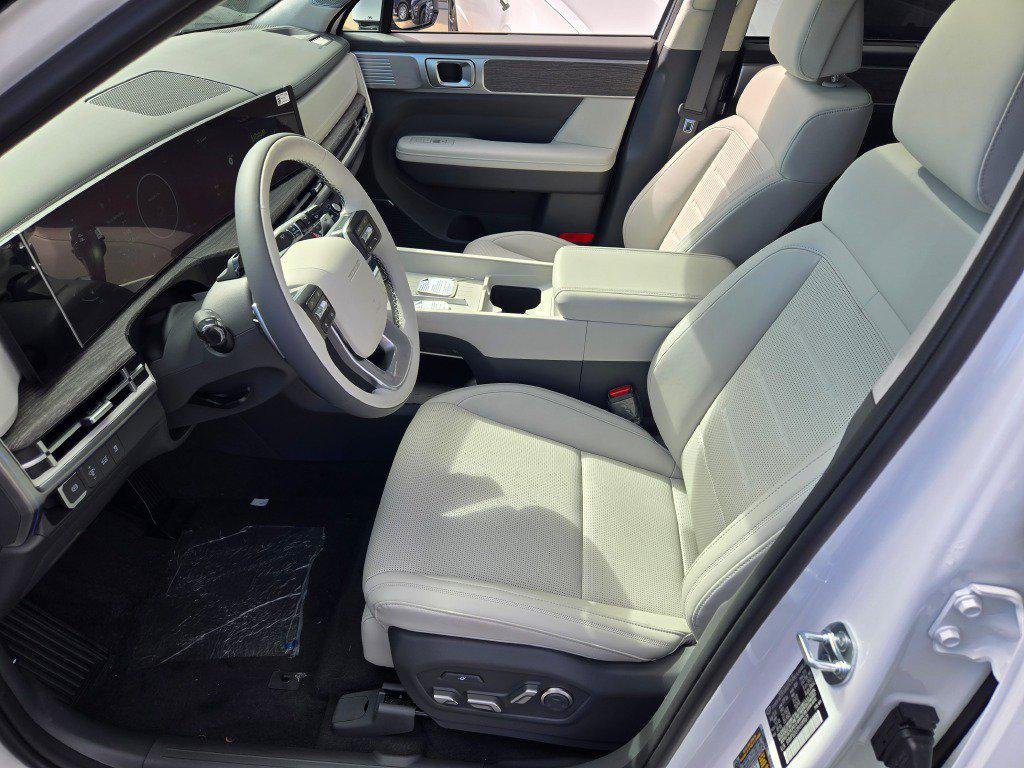 New 2027 White Hyundai Calligraphy image 23