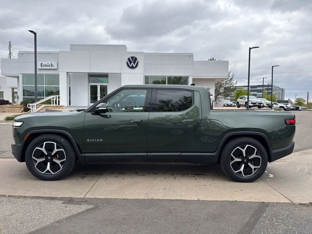 Used 2022 Rivian R1T Adventure with VIN 7FCTGAAA7NN009207 for sale in Denver, CO
