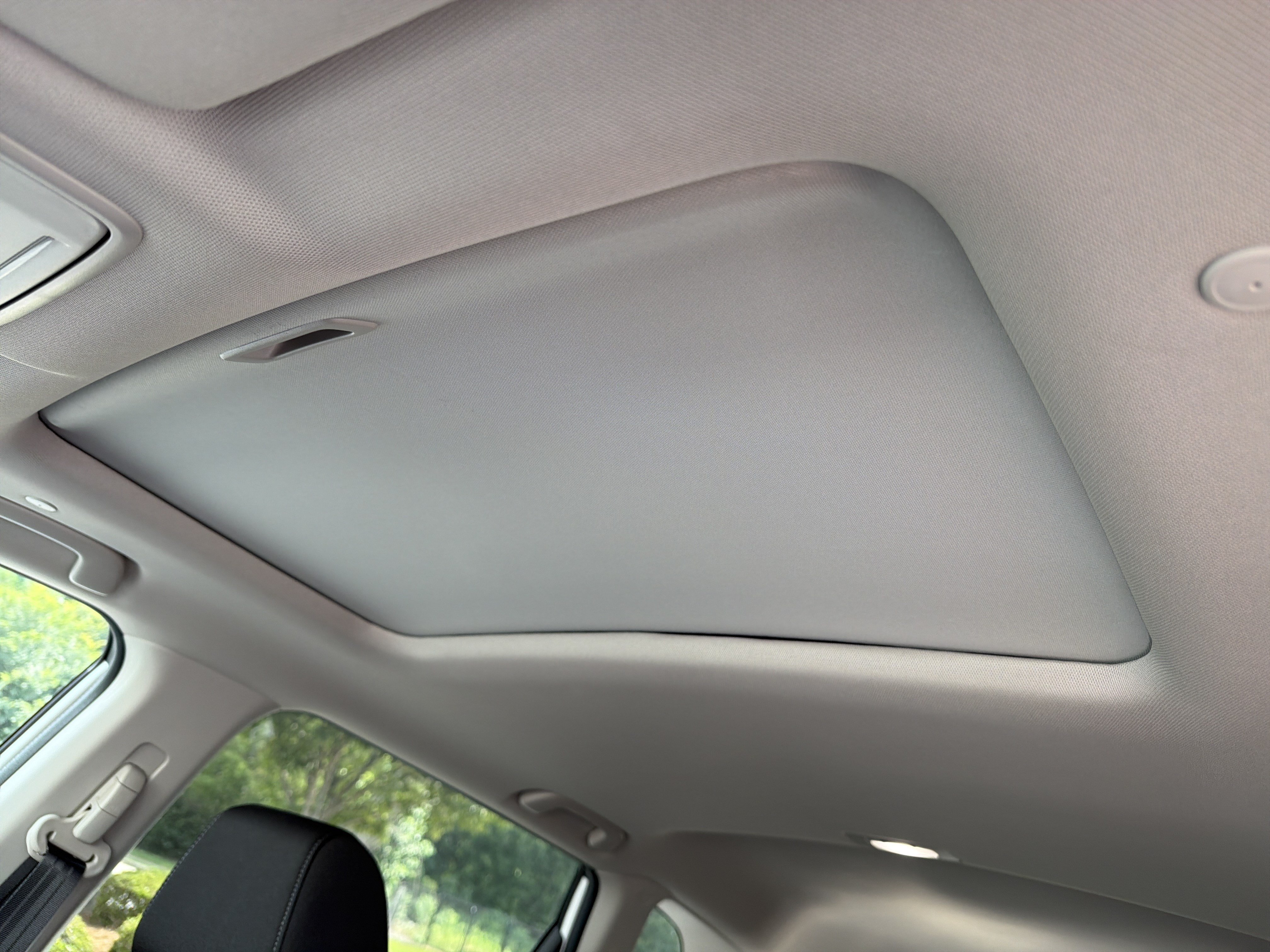 New 2026 Platinum White Pearl Honda EX image 12