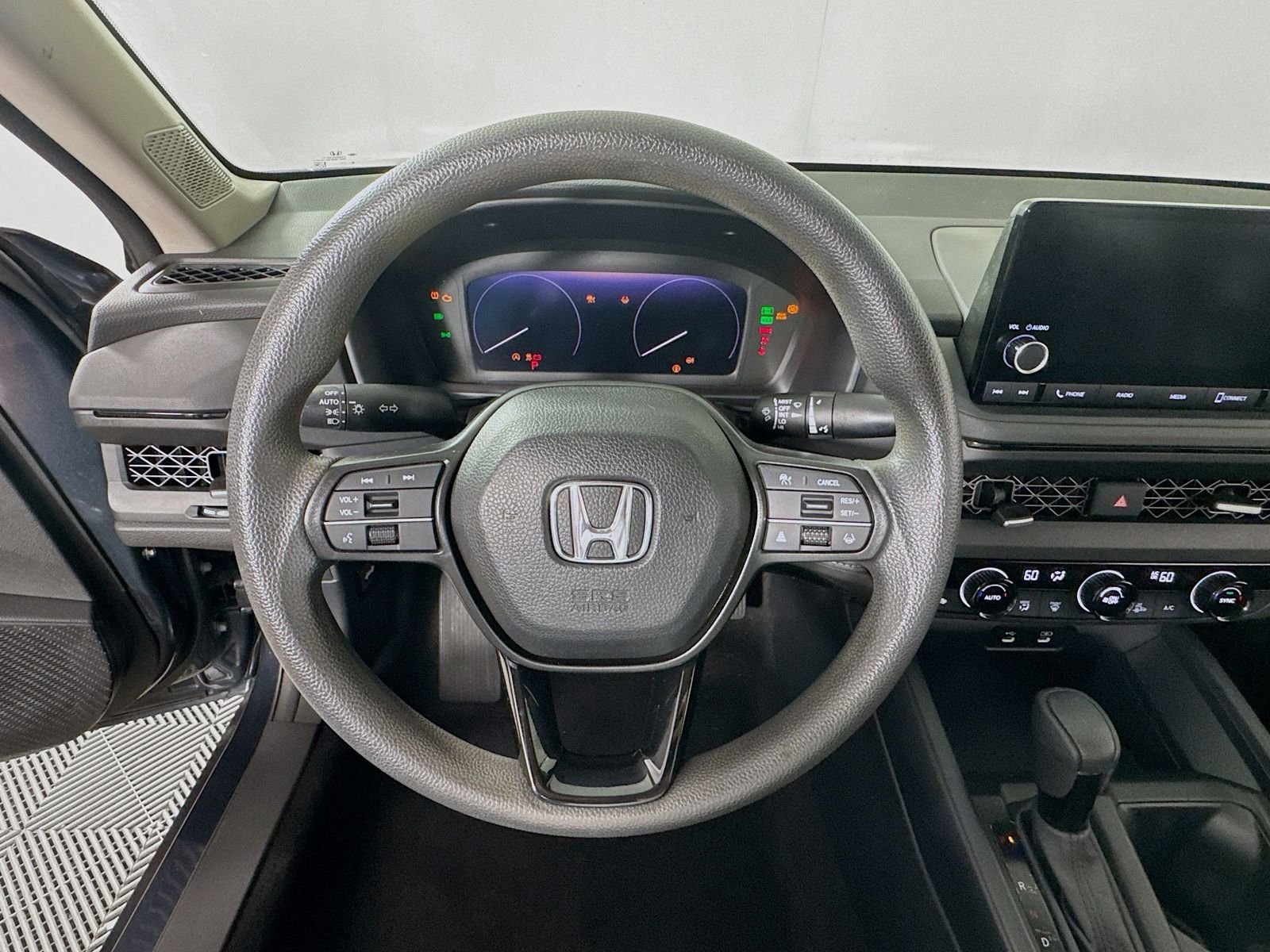 2023 Honda Accord EX - Photo 12