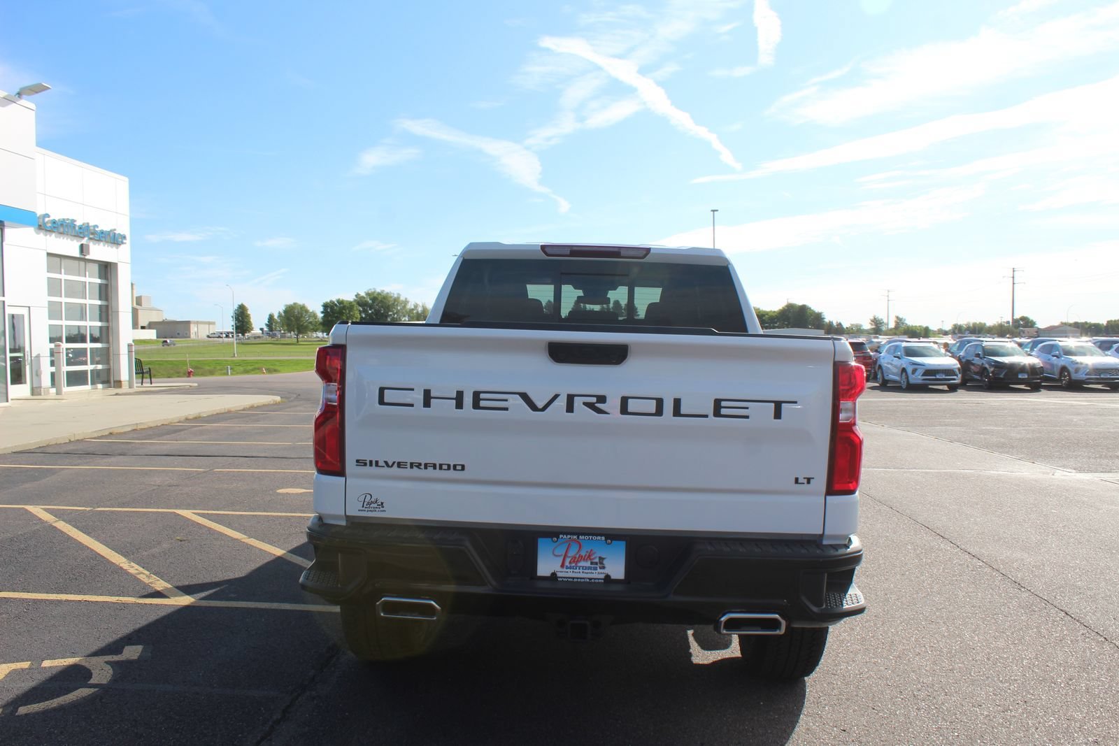 New 2026 Summit White Chevrolet LT Trail Boss image 3