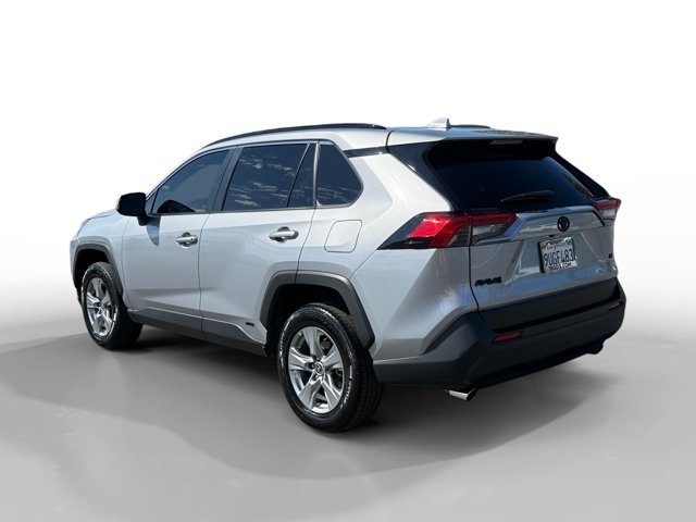 Used 2025 Silver Sky Metallic Toyota LE image 3