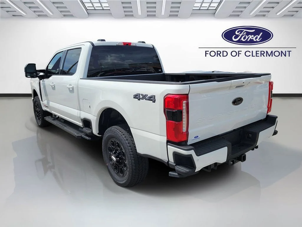 New 2026 Star White Metallic Tri-Coat Ford F-250® Lariat® image 3