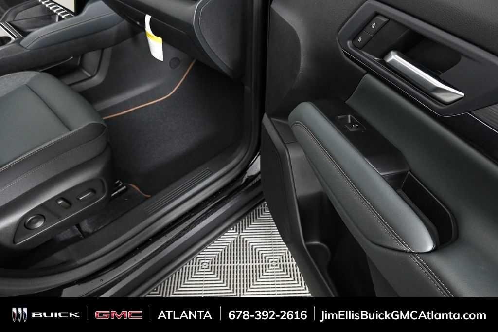 2026 GMC Terrain AT4 - Photo 24