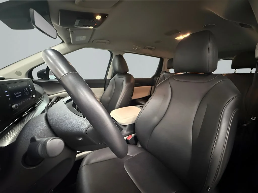 Used 2024 Gray Kia LX image 11