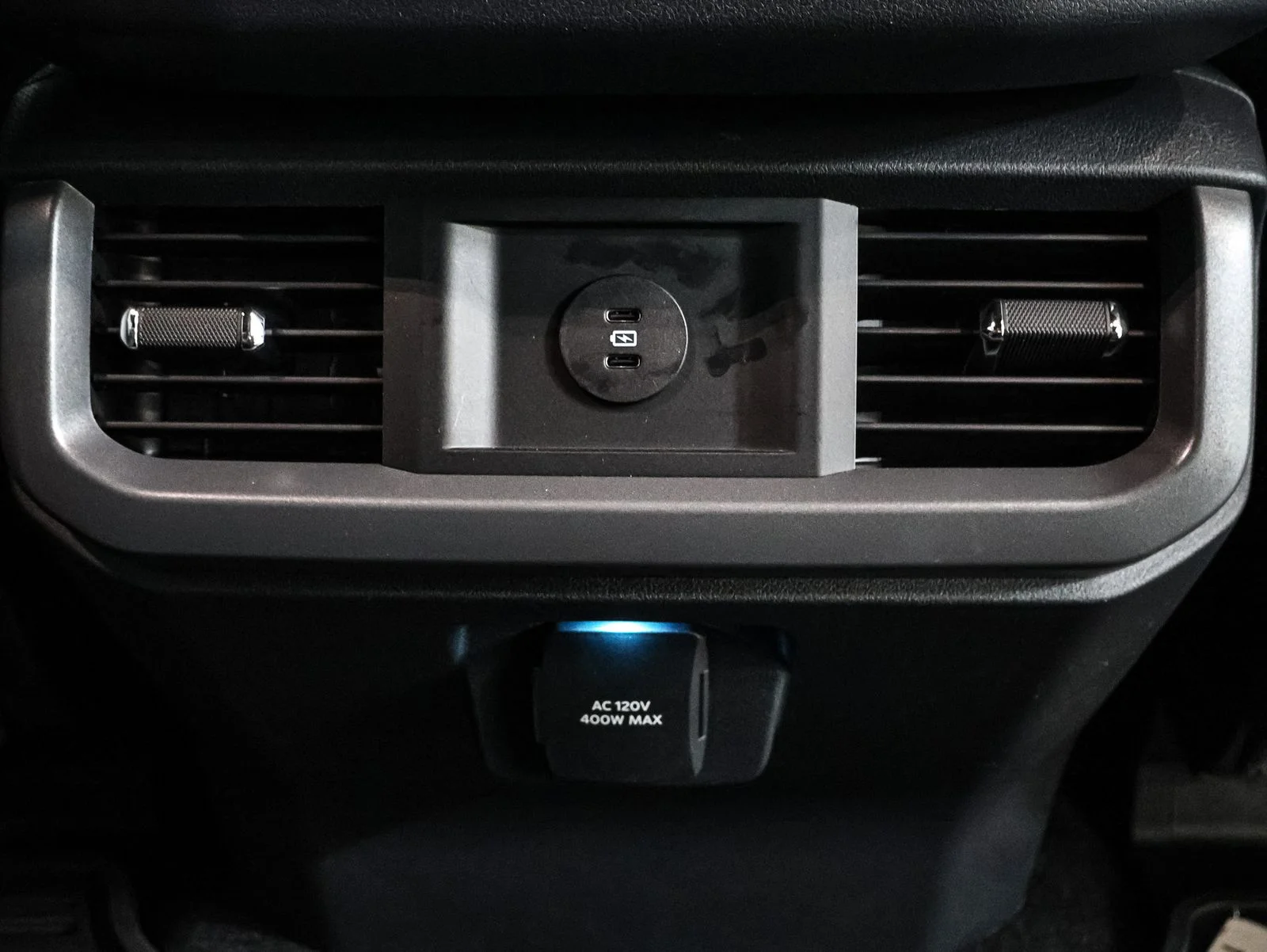 New 2026 Agate Black Metallic Ford XLT image 27
