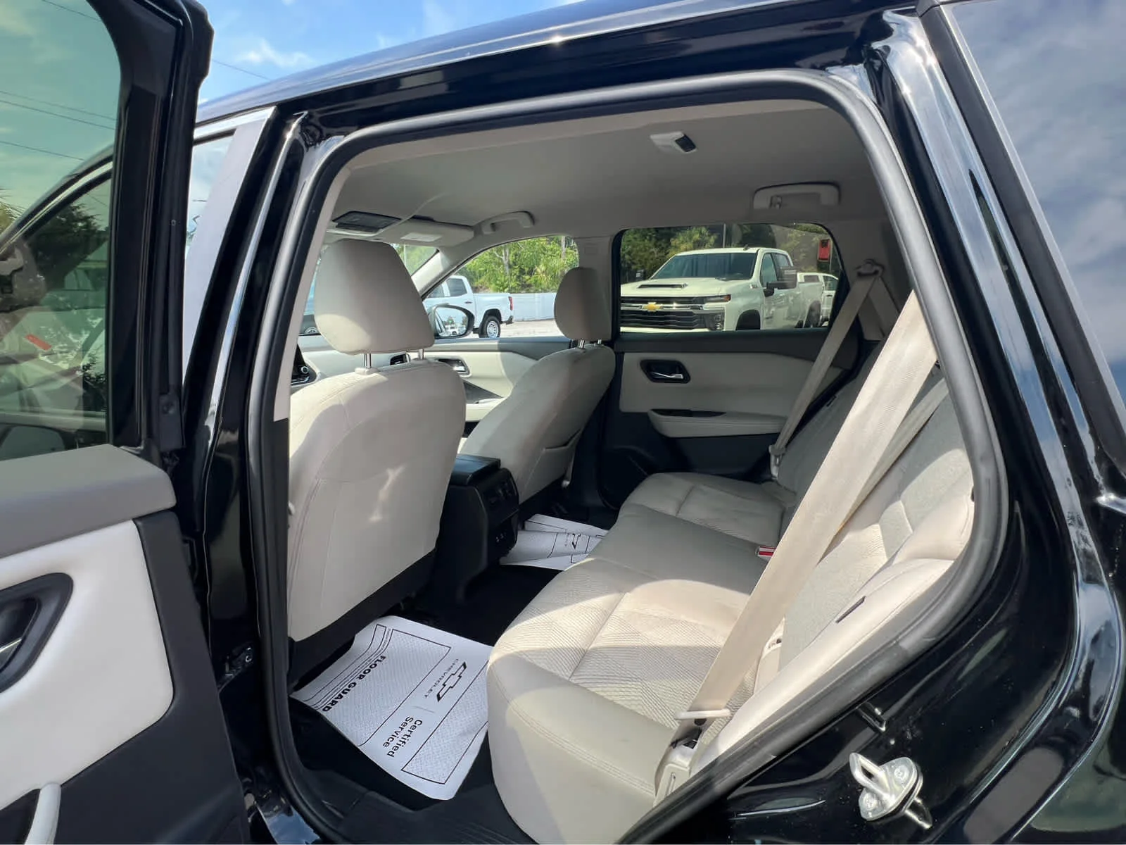 Used 2025 Black Nissan SV image 6