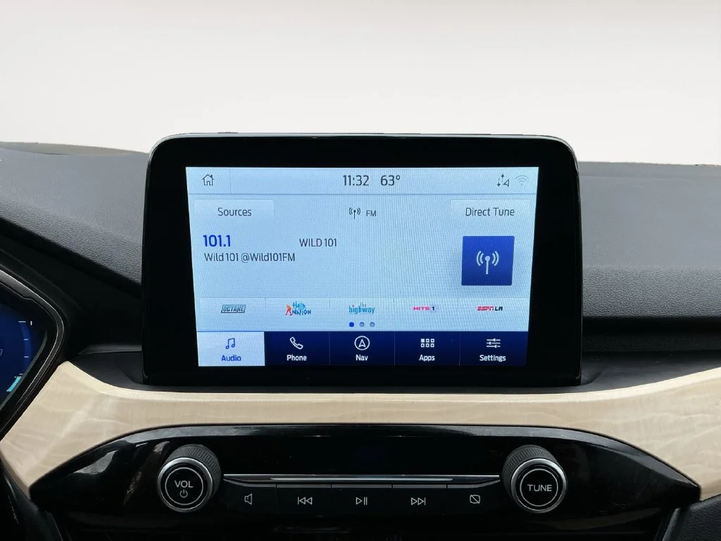 Used 2021 Blue Ford Titanium image 15