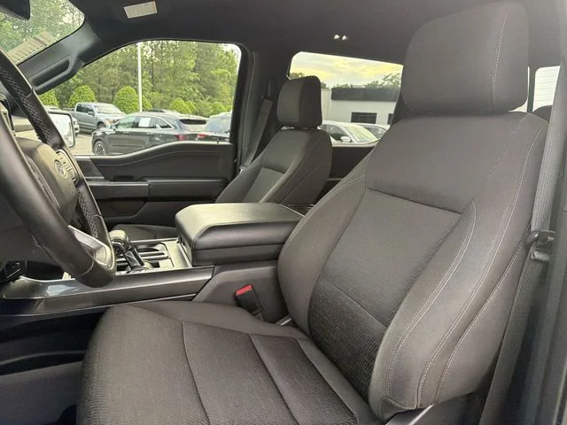 Used 2023 Black Ford XLT image 11