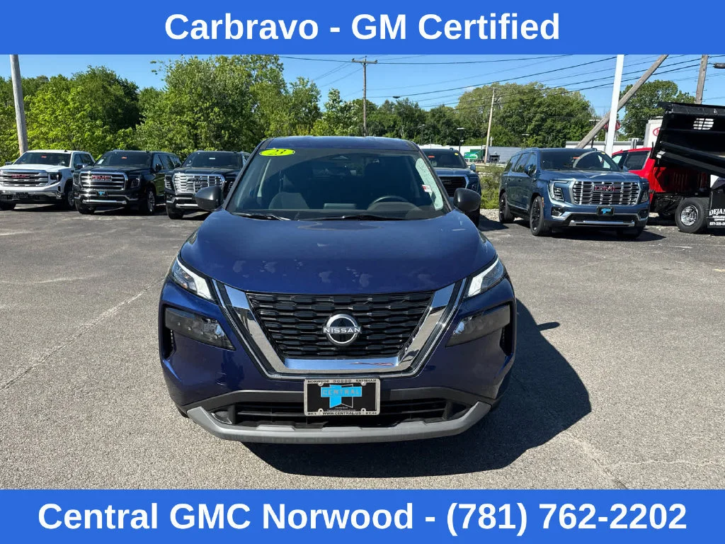 Used 2023 Caspian Blue Nissan S image 8