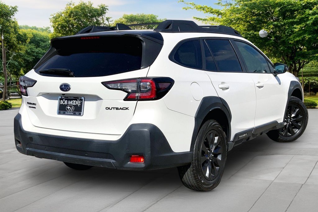 Used 2023 White Subaru Onyx Edition image 6