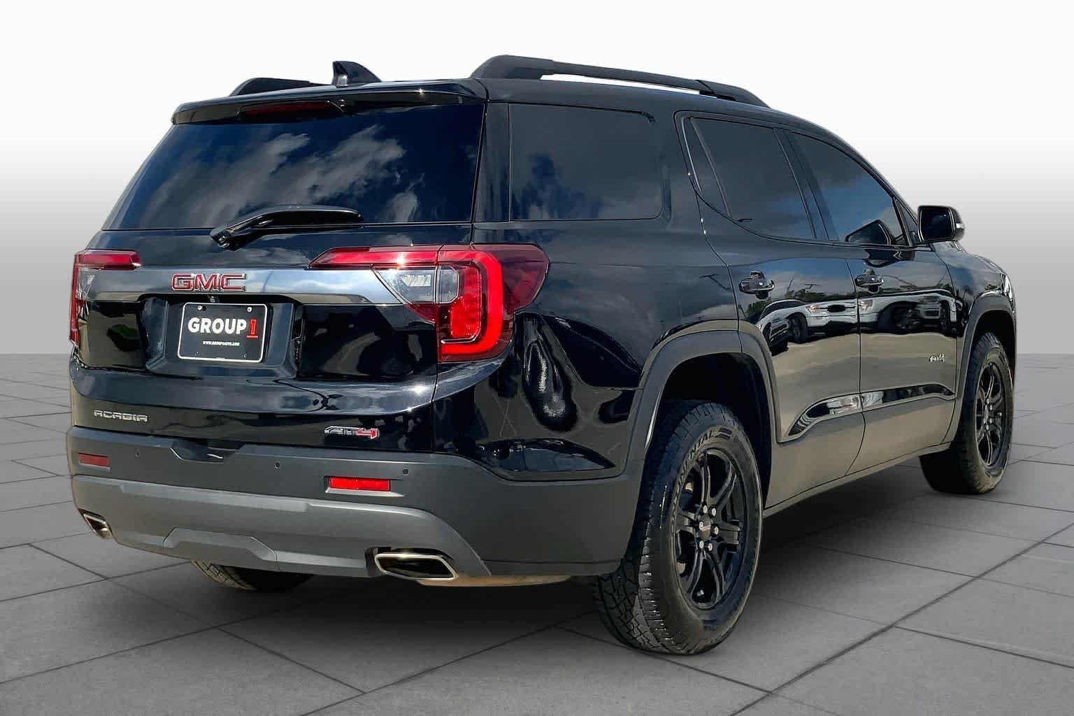 Used 2023 Ebony Twilight Metallic GMC AT4 image 21