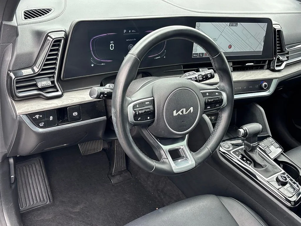 Used 2023 Glacial White Pearl Kia X-Line image 13