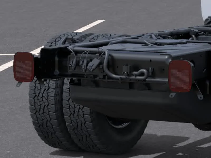 New 2026 Summit White Chevrolet Work Truck image 26