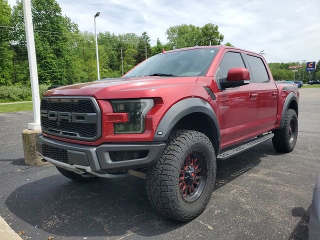 Used 2019 Red Ford Raptor image 2