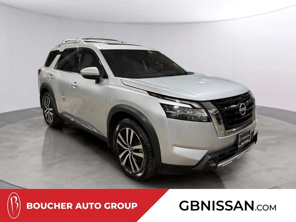 2023 Nissan Pathfinder Platinum 4WD's photo