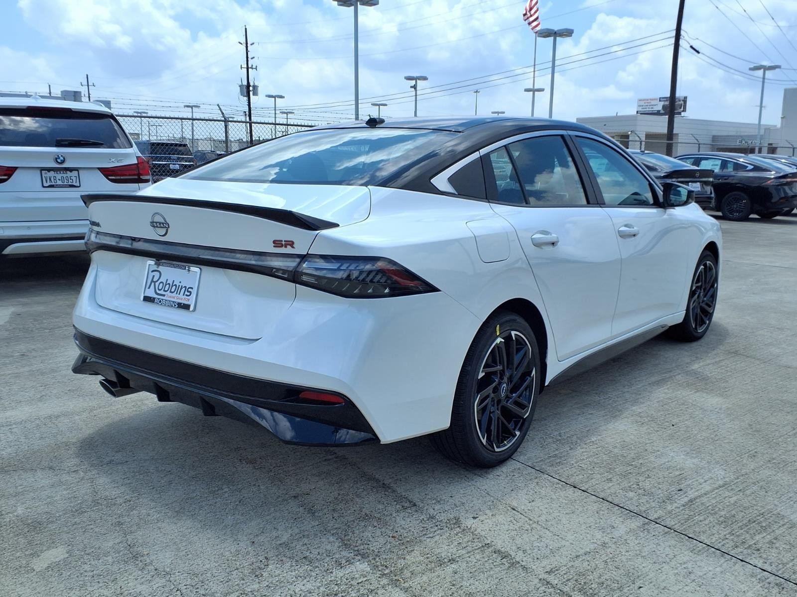 2026 Nissan Sentra SR White at Robbins Nissan