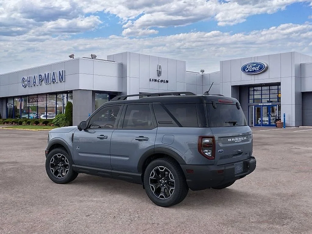 New 2026 Azure Gray Metallic Tri-Coat Ford Outer Banks® image 4