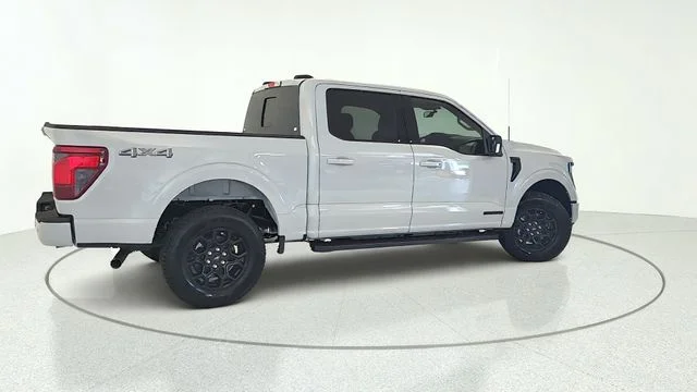 New 2026 White Ford XLT image 6