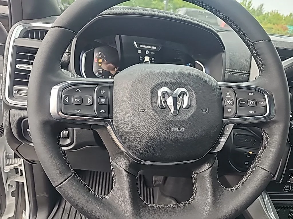2025 RAM 2500 Laramie - Photo 14