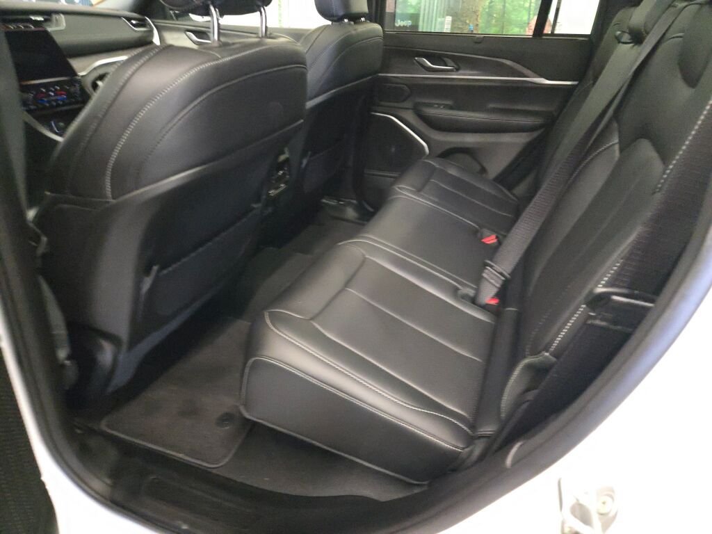 2025 Jeep Grand Cherokee Limited - Photo 15