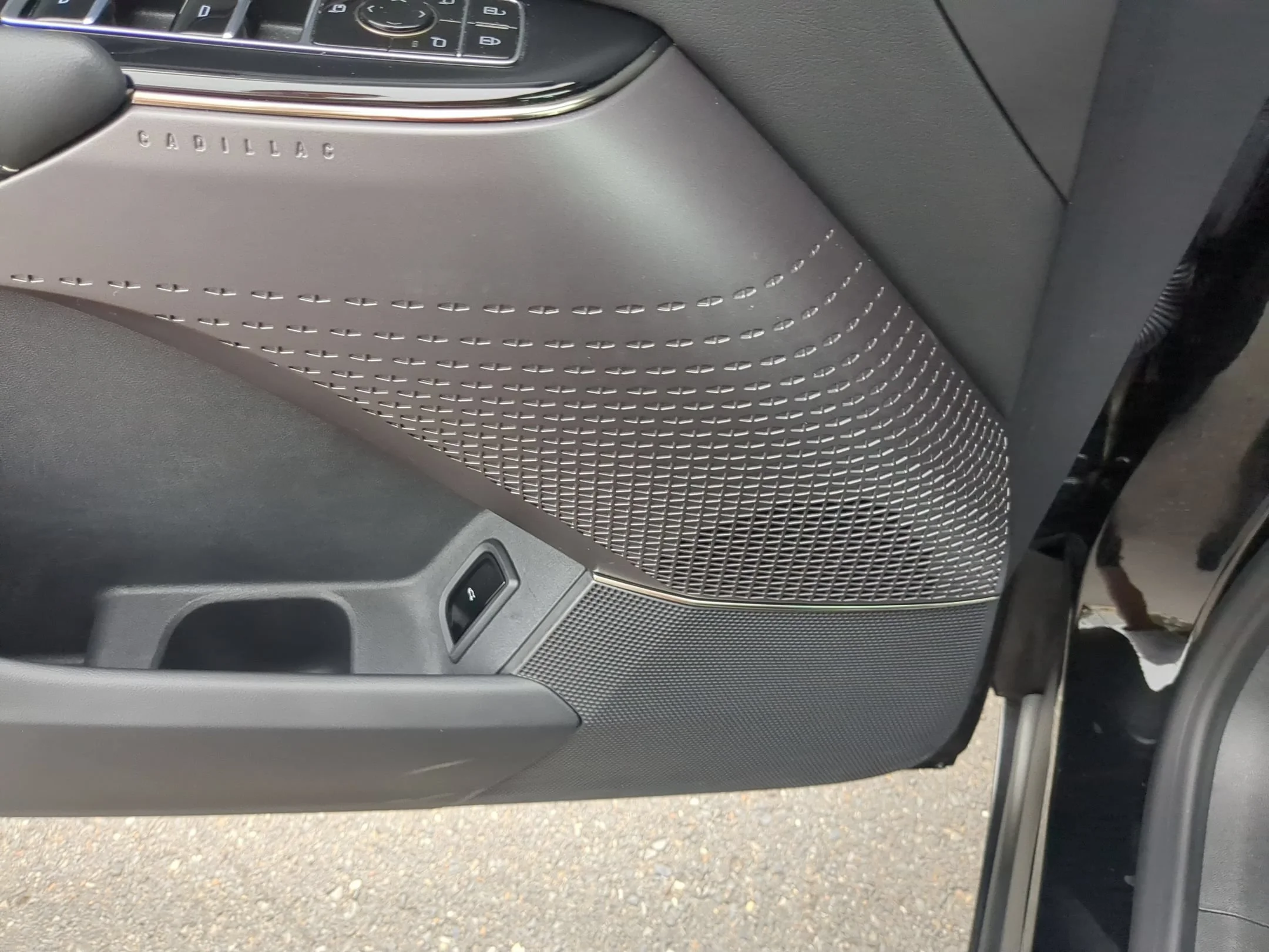 2024 Cadillac LYRIQ Sport 1 - Photo 23