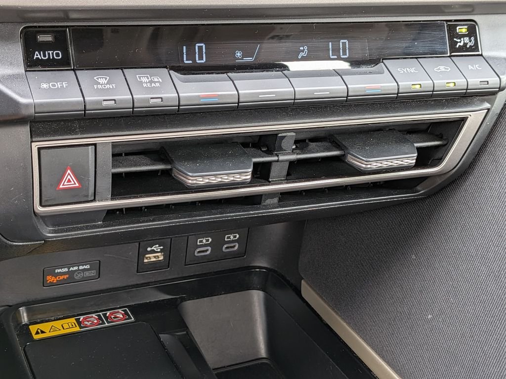 Used 2025  Toyota LE image 23